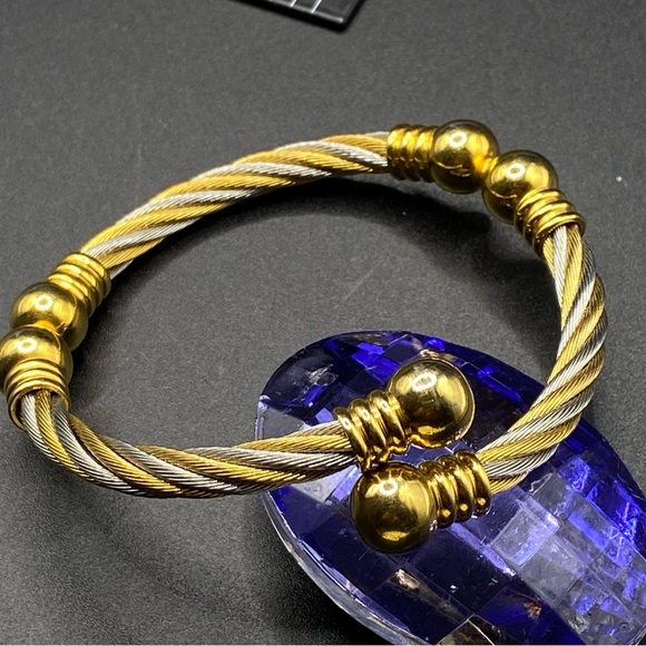 Stainless Steel Mixed Metals Gold & Silver Tone Cable Bangle Bracelet - Picture 4 of 7